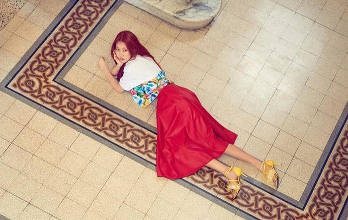 ‘주황색’ 염색 후 미모 절정 찍었다고 난리 난 한혜진의 새 화보