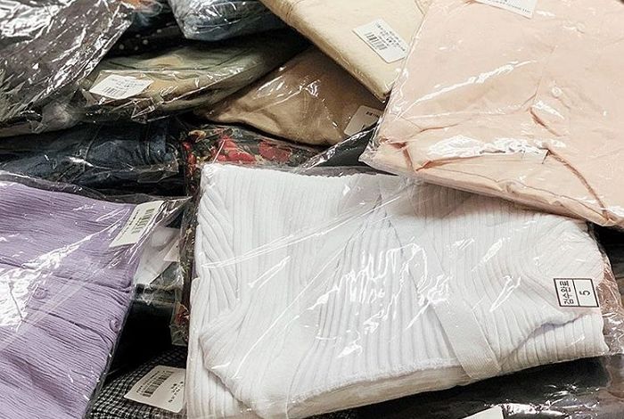 “마음에 드는 옷 ‘쇼핑백’에 몽땅 쓸어 담기만 하면 단돈 ‘1만원’에 드립니다”