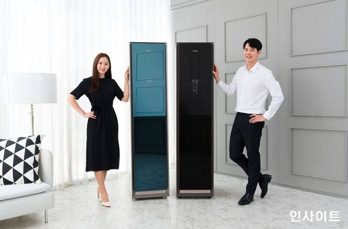 “이제는 필수품!”…삼성 의류청정기 ‘에어드레서’ 블랙에디션 2종 출시