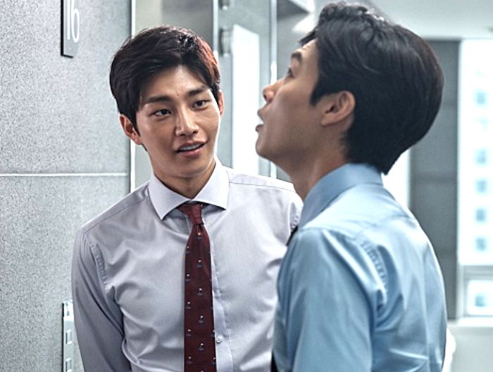 영화 ‘돈’에서 돈에 미친 류준열 유일하게 말리던 ‘진짜 친구’ 김재영