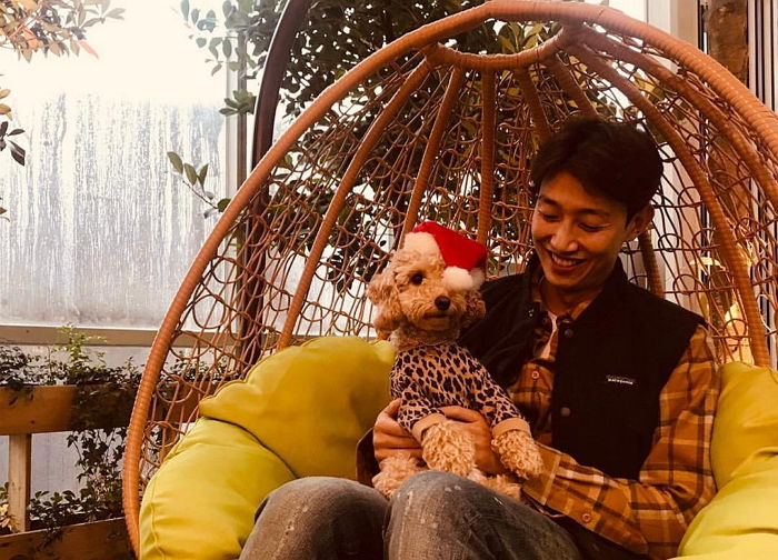 요즘 ‘대세 음흉남’ 강기영과 반려견 ‘푸푸’의 케미 터지는 일상