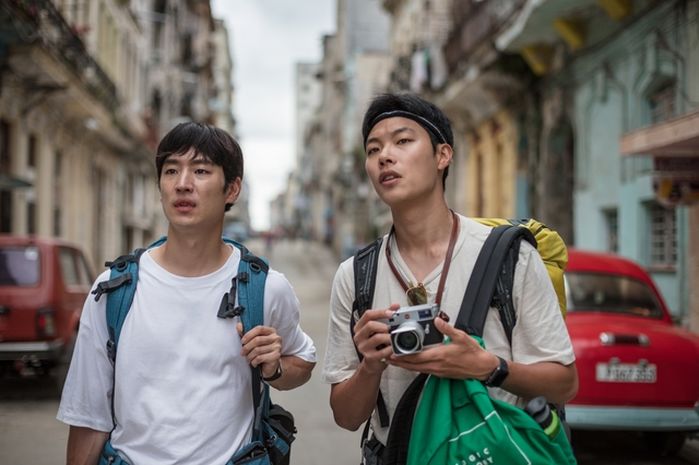 이제훈, 강원도 산불 피해로 갈 곳 잃은 이재민 위해 ‘2천만원’ 기부