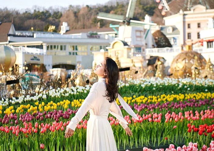 벚꽃 아래서 여친 ‘인생샷’ 찍어주고 싶은 남친이라면 반드시 익혀야할 손 기술 5