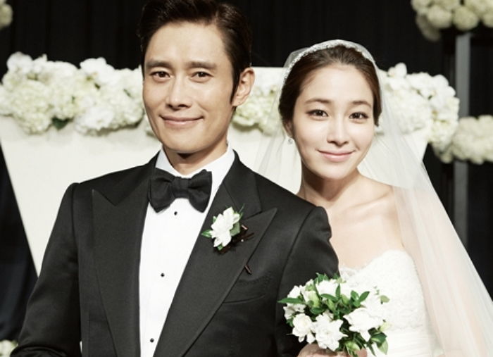 강원도 산불 피해 입은 ‘어린 아이들’ 위해 ‘1억원’ 기부한 이병헌♥이민정 부부