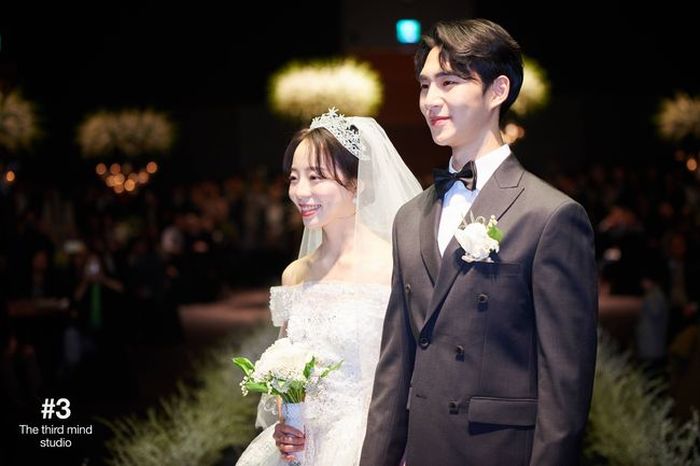 “이영자·김숙 등 하객 800명”···슈퍼스타 총출동한 밴쯔 결혼식 본식 사진 5