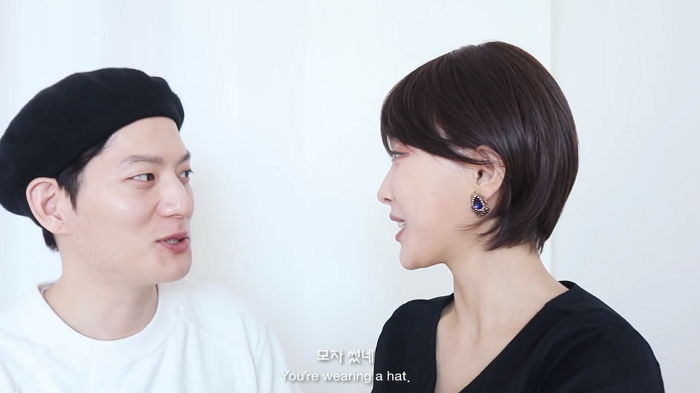 “엄청 예뻐”···항암 치료하느라 간만에 화장한 여친 보고 ‘폭풍칭찬’하는 남친