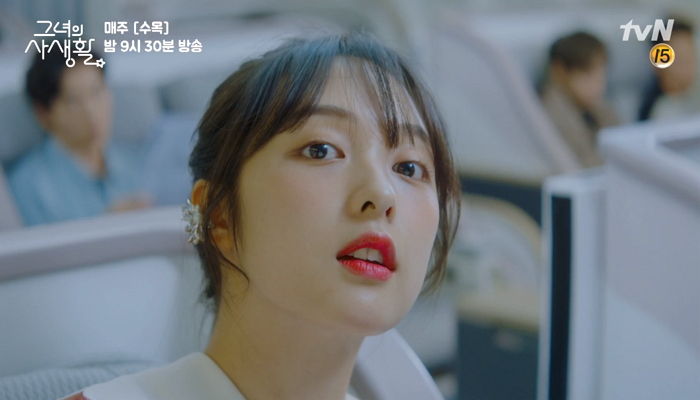 아이돌 오빠 따라다니는 극성 ‘사생 홈마’로 깜짝 변신한 김보라