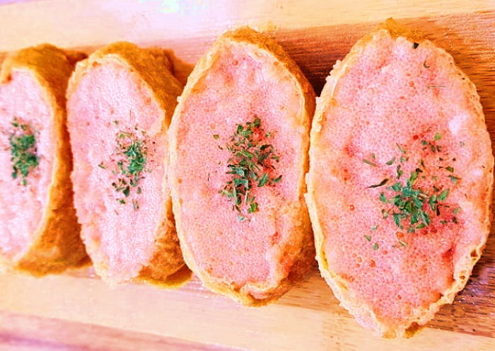 윤기좔좔 명란토핑 산처럼 쌓아줘서 한 개만 먹어도 배부른 ‘명란대왕유부초밥’