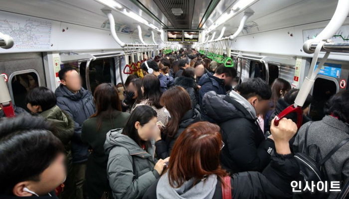내일(13일) 서울 지하철이 역대급 ‘지옥철’이 될 수밖에 없는 이유
