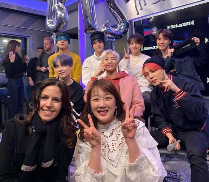“감동받아 눈물 날 뻔했다”···방탄 라디오 ‘통역’ 해준 서민정이 남긴 따뜻한 소감