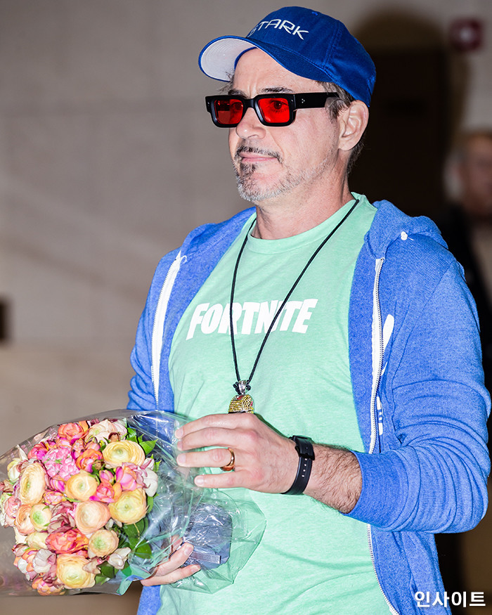 오늘(13일) 전용기 타고 내한한 ‘아이언맨’ 로버트 다우니 주니어