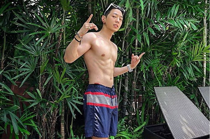 외모+두뇌+재력에 이어 ‘몸매’까지 ‘넘사벽’된 그레이 근황