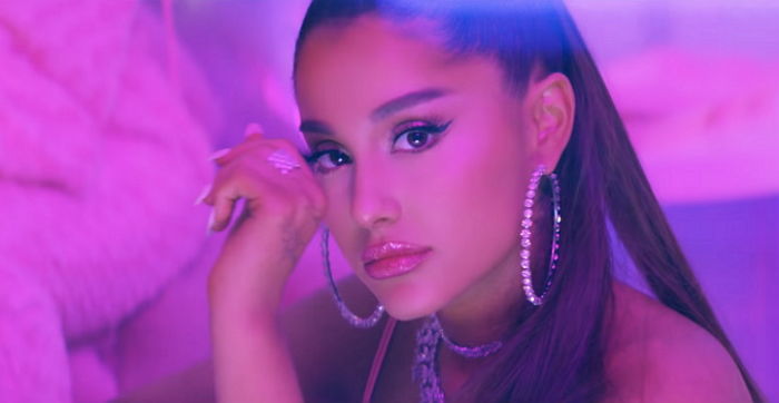 “1분당 1억”···아리아나 그란데가 ‘90분’ 공연하고 받은 어마어마한 출연료