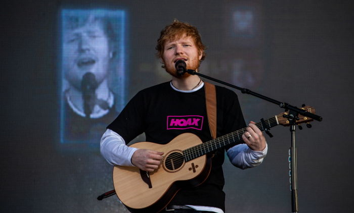 어제(21일) 내한공연에서 에드 시런 감격하게 만든 관객 ‘떼창’ 수준