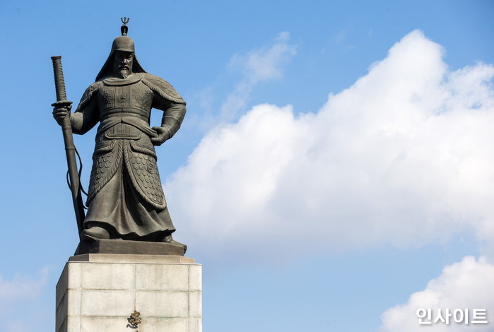 오늘(28일)은 충무공 이순신 장군 탄신 474주년입니다