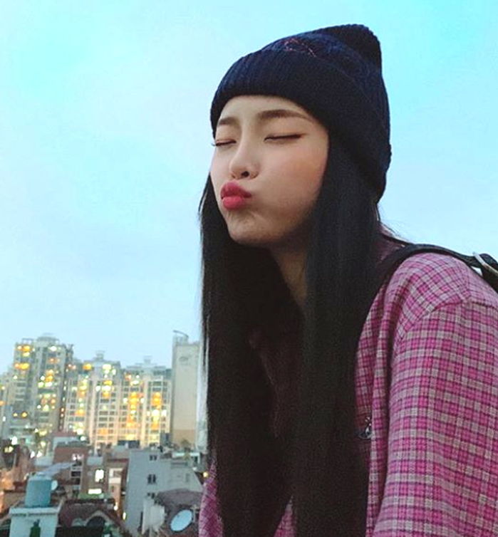 헤이즈, ‘유튜브’ 시작해 ‘비글미’ 넘치는 모습 공개한다