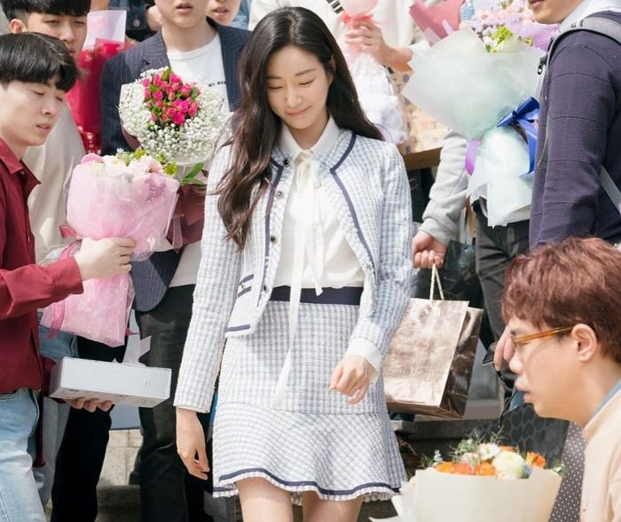 올해 ‘42살’인데 스무살 신입생 연기하는 ‘미친 동안’ 김사랑