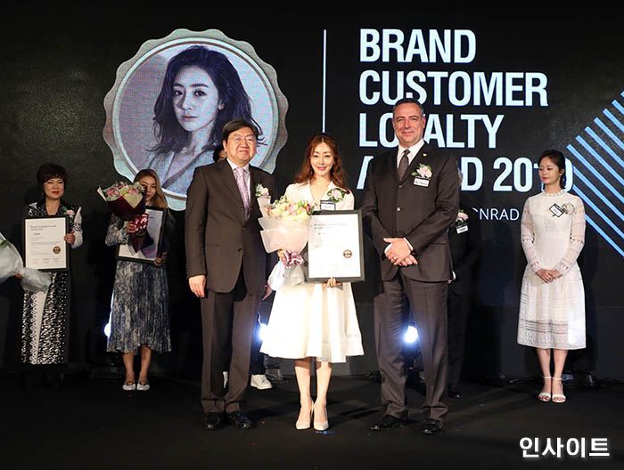 배우 오나라 광고계 러브콜 쇄도하며 핫한 행보