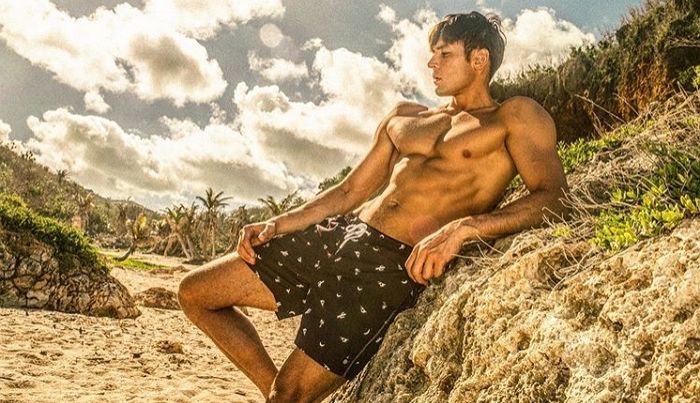 운동 너무 많이 해 웬만한 여자보다 가슴 커진 줄리엔강