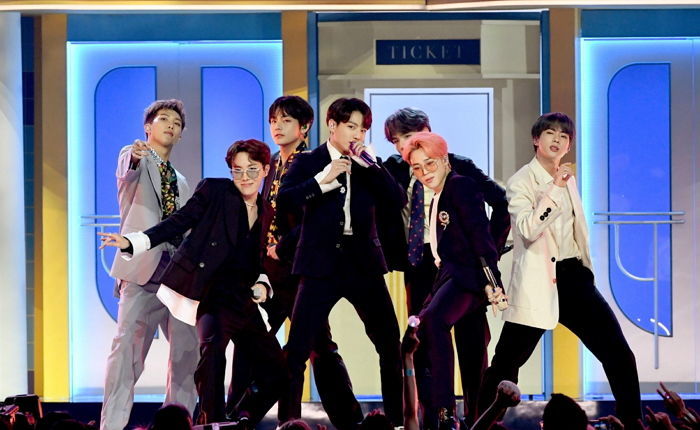 ‘하늘’에서 바라본 ‘월클’ 방탄소년단 오늘자 시카고 콘서트 현장