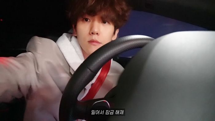 유튜브 첫 영상 올린지 하루 만에 ‘70만명 구독자’ 돌파한 ‘생태계 교란자’ 백현