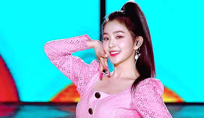 촌스러운 ‘핑크옷’ 입었는데도 ‘여신’ 그 자체인 어제자 아이린 ‘숨멎’ 미모