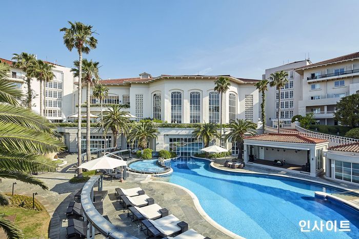 제주신라호텔, 호텔 예약 트렌드, 지금은 ‘공홈족’이 뜬다