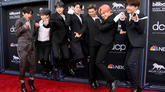 2관왕 할 줄도 모르고 빌보드에서 ‘비글미’ 터져 방방 뛰어다닌 방탄소년단
