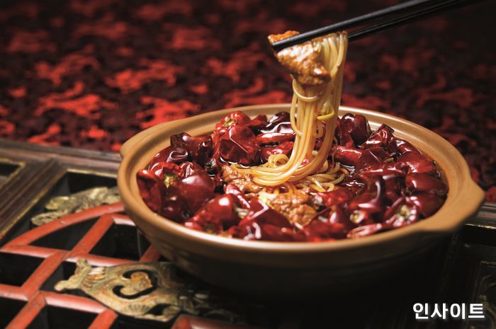 마라 열풍 선도한 ‘시추안 하우스’, 매출 큰 폭 상승