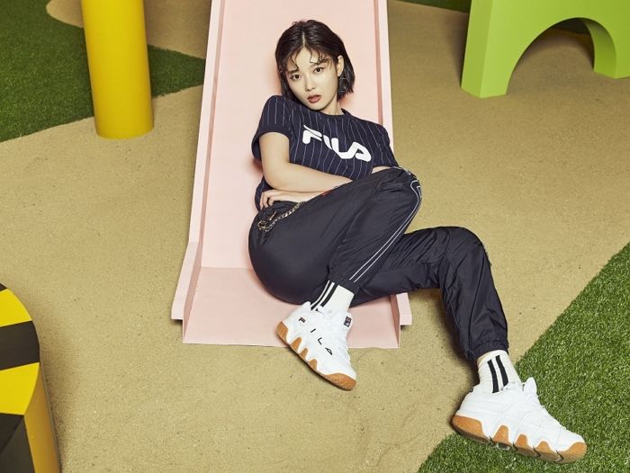 ‘숏컷 단발’로 자르고 물오른 미모 자랑 중인 ‘21살’ 김유정 근황