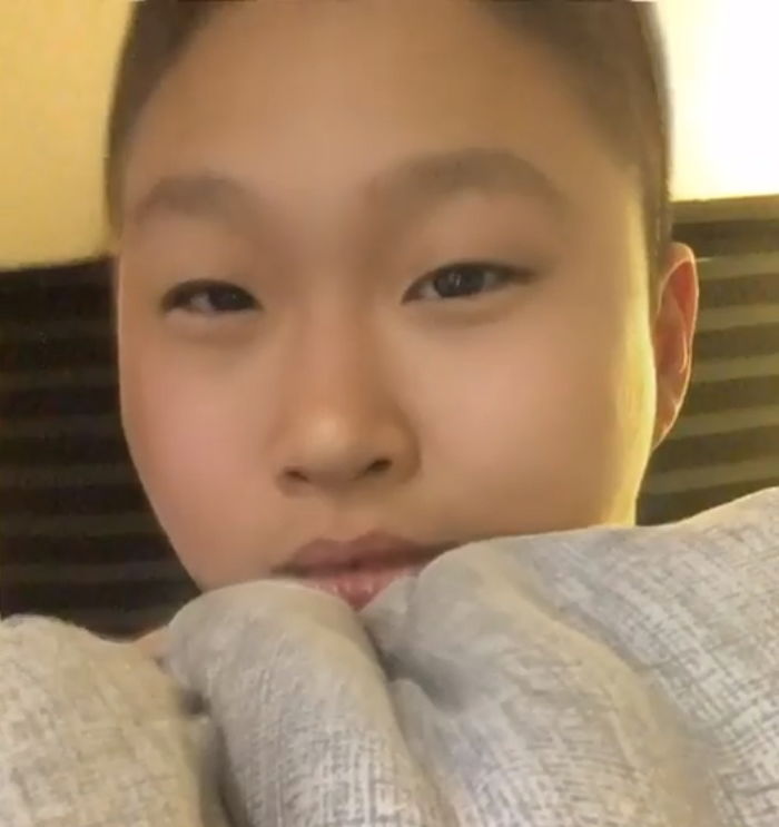 “구몬하고 돈까스 먹으러 갈래?”···‘베이비 필터’ 사용한 초딩 스윙스