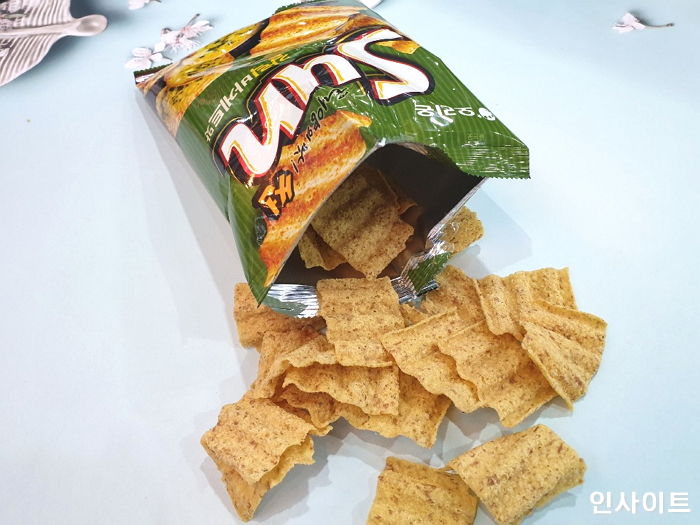 ‘마늘향+버터’ 가득 밴 오리온 신상 ‘태양의 맛 썬 갈릭바게트맛’