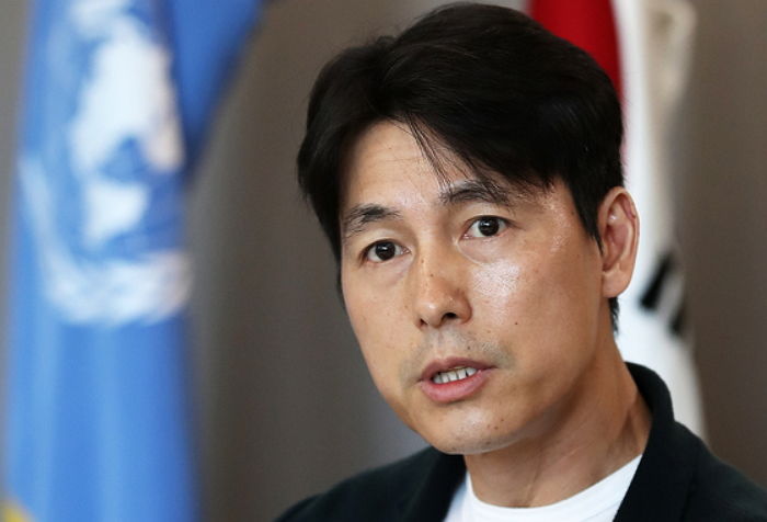 “우리도 한때 난민이었다”며 난민 문제에 관심 가져달라 호소한 정우성