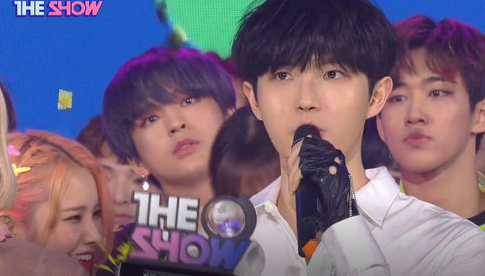솔로 데뷔 후 첫 ‘1위’한 뒤 ‘고열’로 병원 입원해 치료받은 김재환