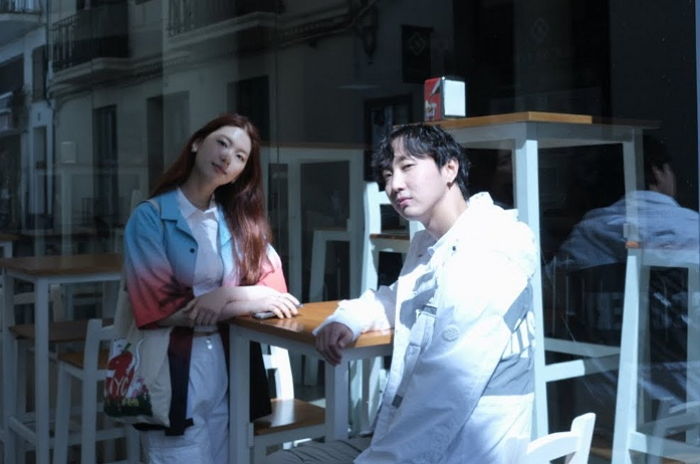 ‘8살 연상’ 크루셜스타 홀딱 반하게 만든 ‘23살 여친’ 김진경의 일상 사진