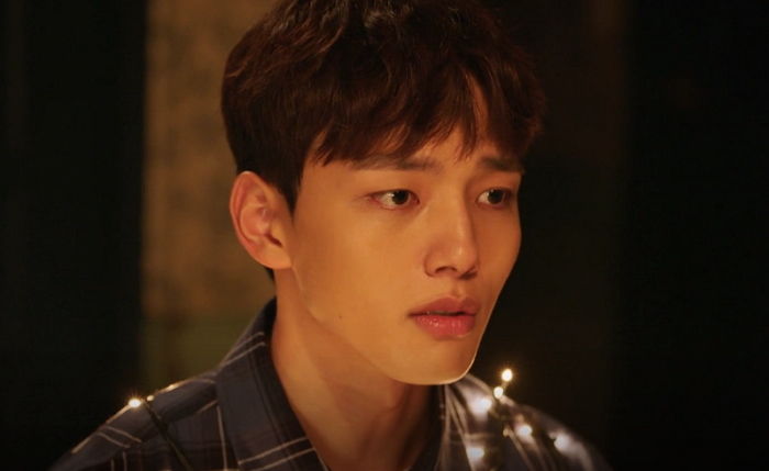 “나 안 귀여워, 알려줘?” 키스하려 들이대는 ‘상남자’ 여진구