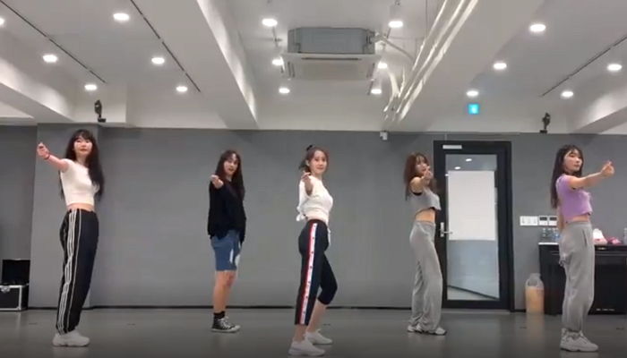 “블랙핑크부터 레드벨벳까지” 후배 아이돌 커버 댄스 추며 ‘소시 센터’ 짬바 보여준 윤아