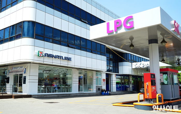 세븐일레븐 시그니처, SK가스 충전소 스마트 편의점 2호점 오픈