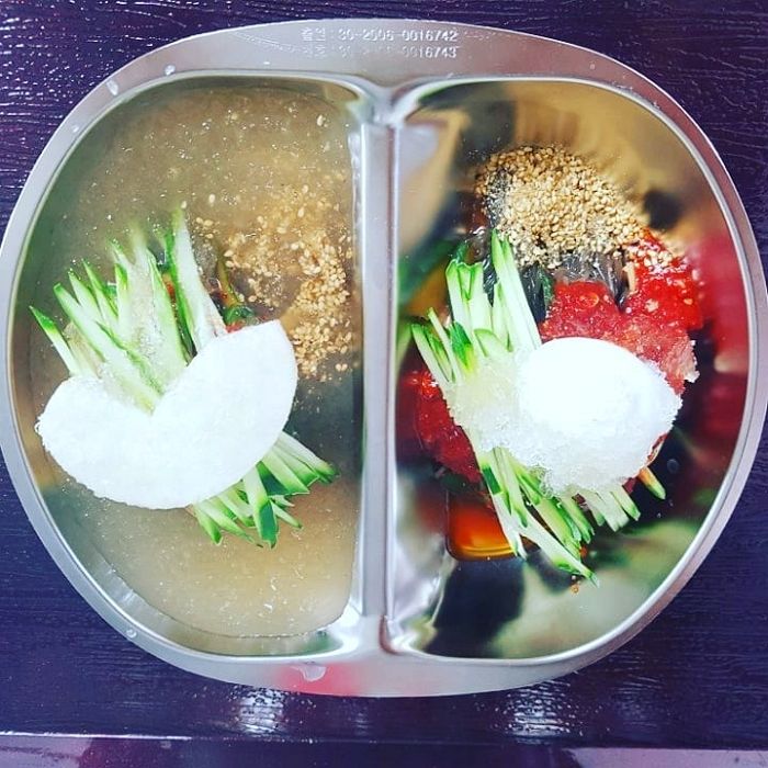 반반냉면 이미지