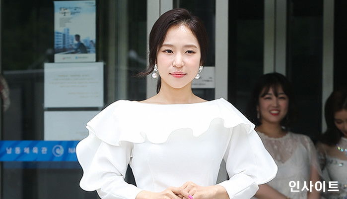 “전라도 사람은 다 뿔난 줄”···‘미스트롯’ 홍자가 전라도 공연 중 갑자기 한 말