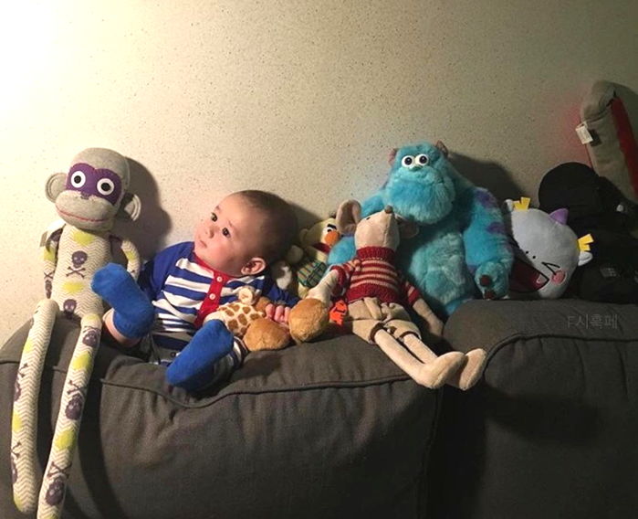 ‘인형’인지 사람인지 분간 안되던 윌리엄의 ‘뽀시래기’ 시절 사진 18