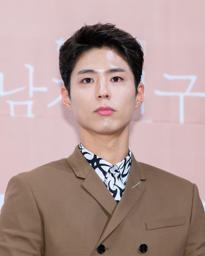 박보검, 송중기·송혜교 ‘이혼 지라시’에 강경 대응한다