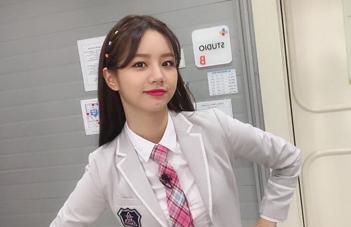 우월한 DNA 인증하며 ‘쇼핑모델’하고 있는 ‘혜리 여동생’의 꽃미모