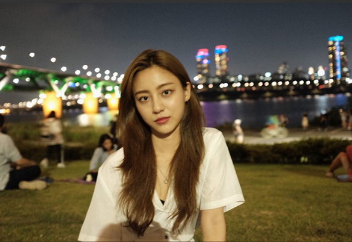 ‘흑발→금발’로 염색하고 리즈 미모 경신한 ‘에이틴 2’ 강민아 일상 사진