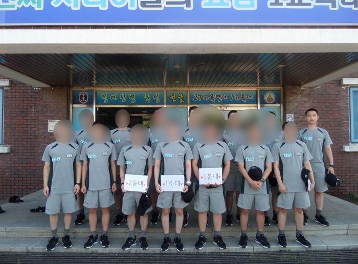‘신과함께’서 관심병사 연기하더니 진짜 군대 간 ‘훈련병’ 디오 근황