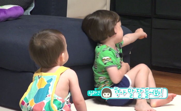 ‘먹방’ 찍을 때마다 요동치는 ‘짱구 볼살’로 이모팬 심쿵하게 하는 벤틀리