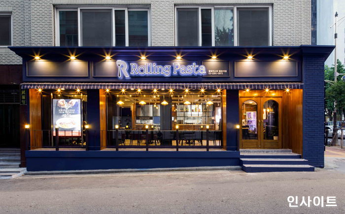 롤링파스타, 신메뉴 ‘리코타오일파스타’와 ‘찹스테이크’ 출시