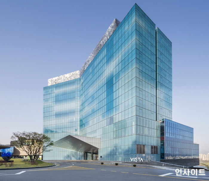 비스타 워커힐 서울, 오픈 2주년 맞아 ‘아트+음악’ 더해진 ‘VISTA’ 브랜드 재도약 나선다