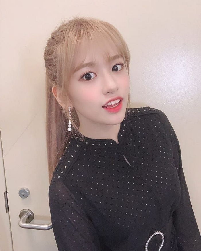 ‘금발’로 염색하자 갈수록 예뻐지는 아이즈원 안유진 근황