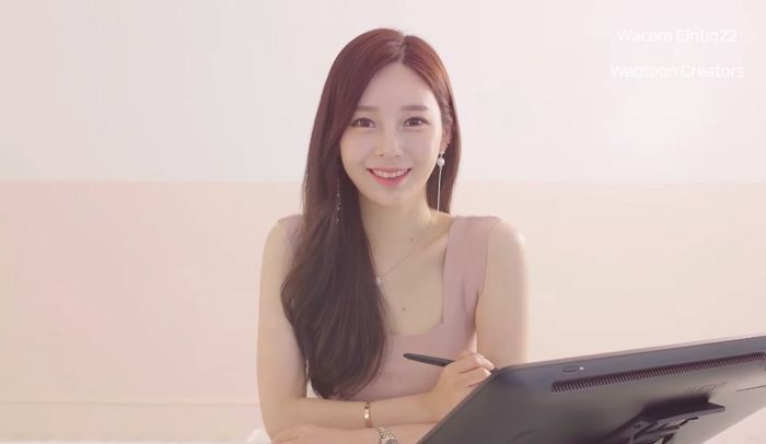 화보 찍는 줄 알았다는 ‘여신강림’ 야옹이 작가의 인터뷰 영상
